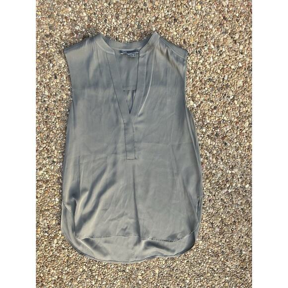 Vince Gray Silk Blend Tank Top XS Split Neck - Picture 1 of 4